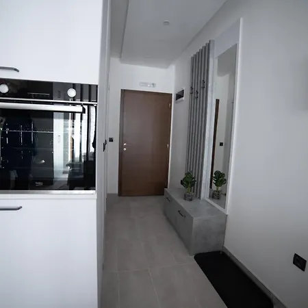 Nlux 11